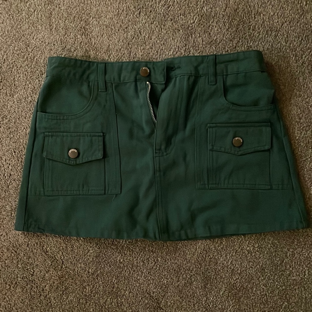 Green Mini Cargo Skirt
